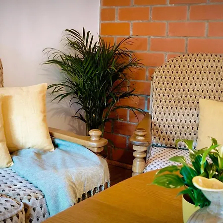 At Leszego アパート *